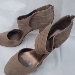 Beige/ Tan Suede- BCBG heels- size 9M